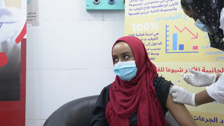 Health care workers are vaccinated against COVID-19, Sudan